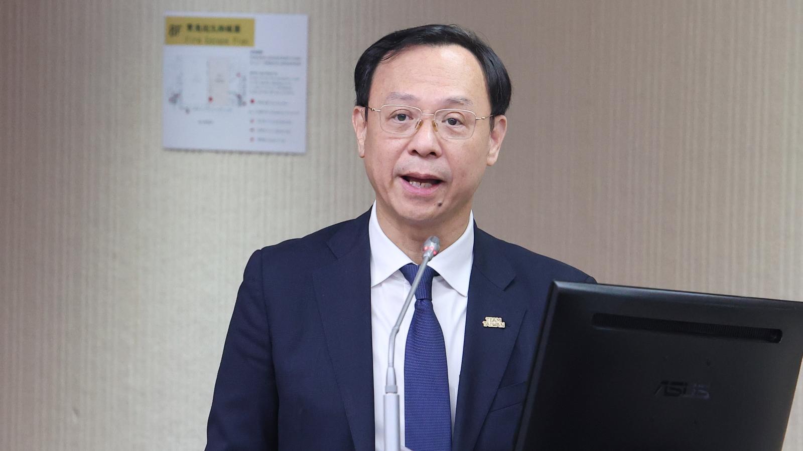 致癌油「20%下架」食藥署直通行政院? 石崇良:沒有什麼跳過部長