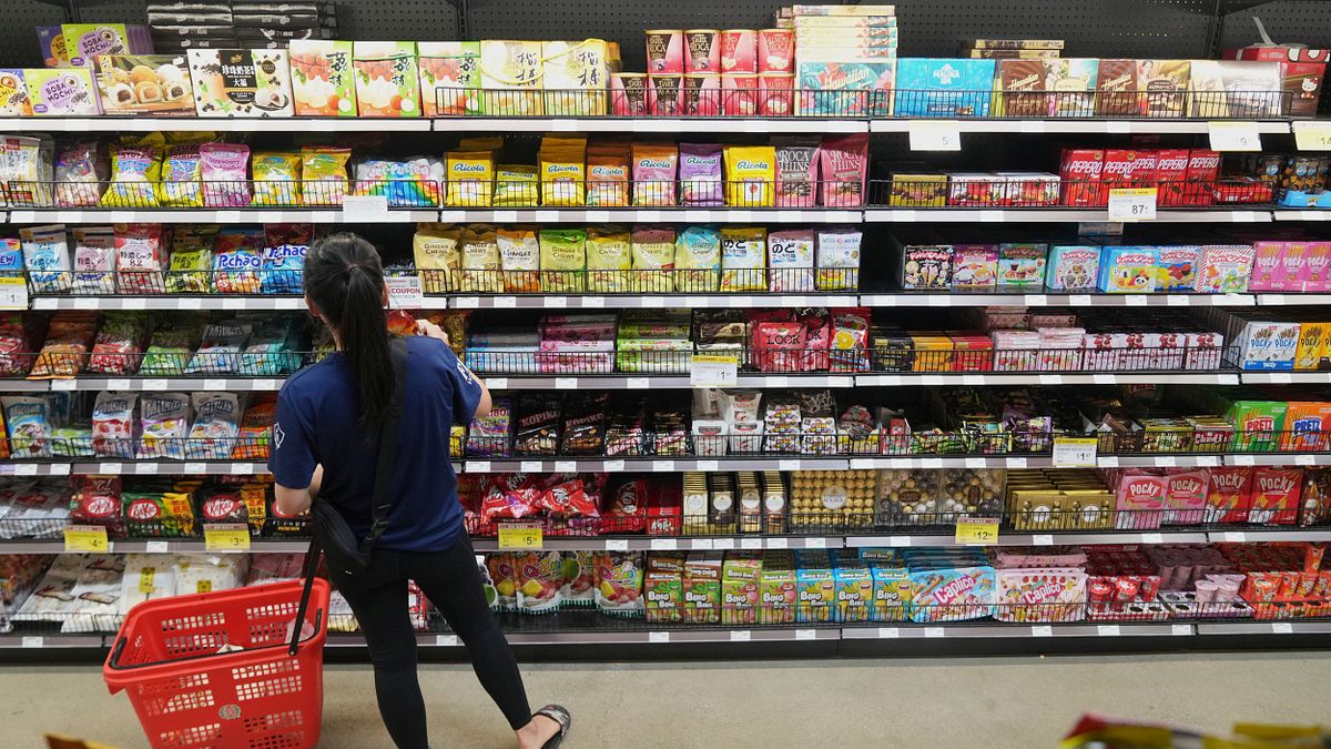 經濟熱議》美國通膨燒不停,就連年薪400萬元的大學主管都感嘆「只能勉強度日」