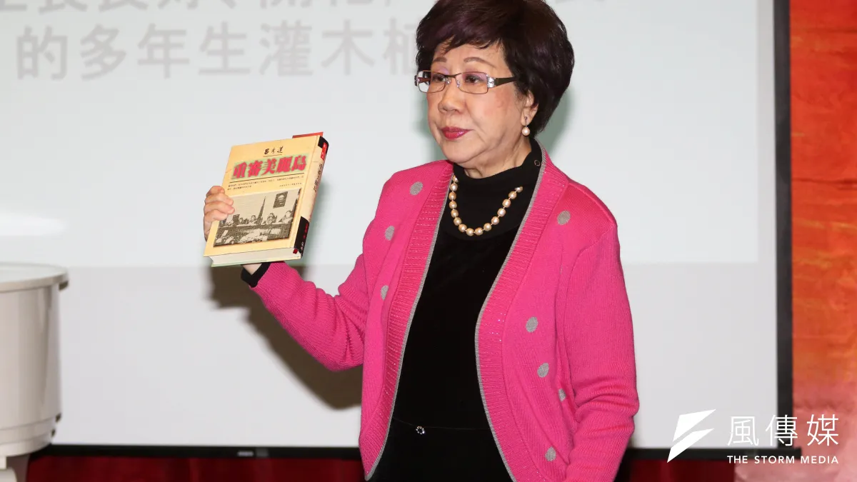 。前副總統呂秀蓮今(31)砲火對準中央黨部,指她與立委姚文智民調拉不高,就是黨中央在「唱衰」。(資料照,蘇仲泓攝)