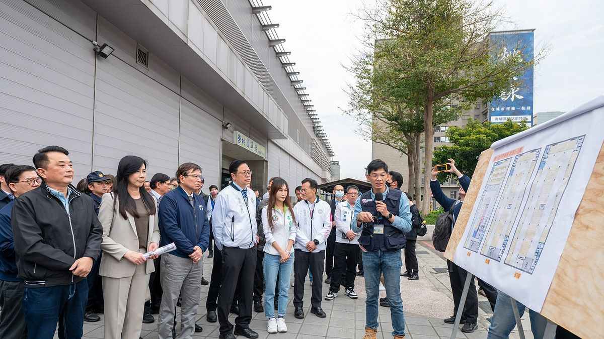 立法院交通委員會視察桃市交通重大計畫行程。(圖/桃園市政府提供) 立法院交通委員會視察桃市交通重大計畫行程。(圖/桃園市政府提供)