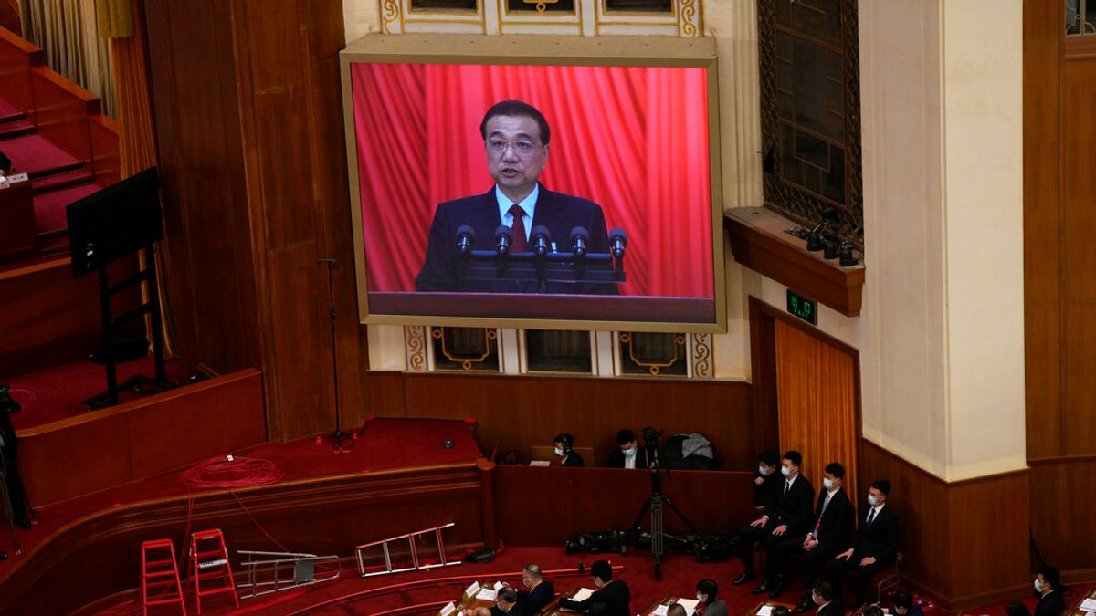 中國國務院總理李克強在全國人進行政府工作報告。(美聯社) 中國國務院總理李克強在全國人進行政府工作報告。(美聯社)