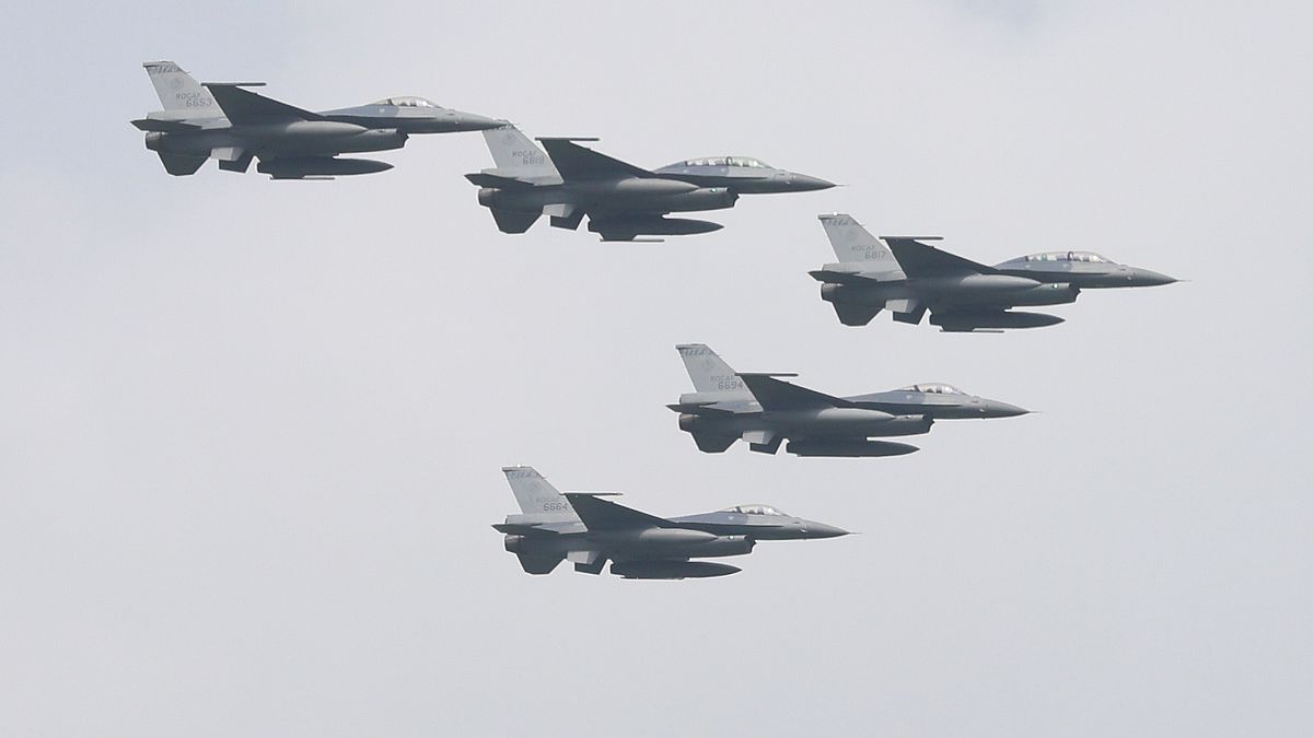 空軍向美採購66架全新F-16V戰機,至今交機數量掛零。示意圖。(資料照,柯承惠攝) 空軍向美採購66架全新F-16V戰機,至今交機數量掛零。示意圖。(資料照,柯承惠攝)