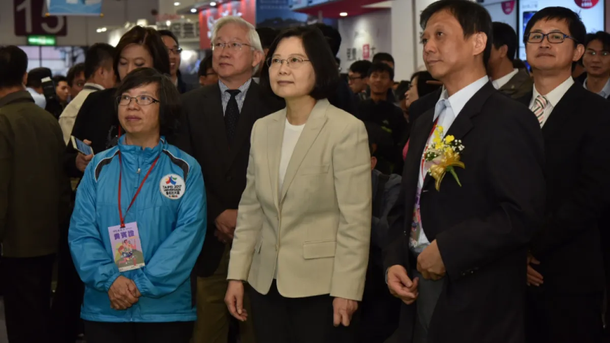 資訊月打造世大運宣導區 小英也現身加油打氣