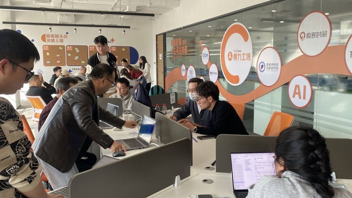 一台電腦就是一間企業!「龍蝦熱」催生大量「一人公司」,AI狂潮背後的經濟生存實驗