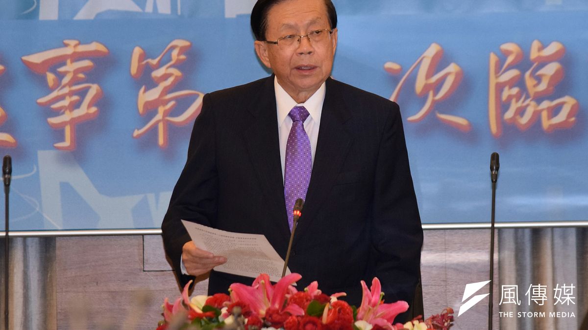 海基會董事長田弘茂13日對兩岸的未來發展用「樂觀」態度看待。他指出,兩岸現在雖是「冷凍」,但為了能恢復兩岸的互動,蔡英文的談話已經「不下於九二共識」。(資料照,陳伯聖攝) 海基會董事長田弘茂13日對兩岸的未來發展用「樂觀」態度看待。他指出,兩岸現在雖是「冷凍」,但為了能恢復兩岸的互動,蔡英文的談話已經「不下於九二共識」。(資料照,陳伯聖攝)