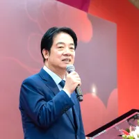 賴清德2月24日出席海基會舉辦的台商新春聯誼活動,致詞時改口稱對岸為中國大陸,被視為釋出善意,不過北京學界的新發言看起來並不願意買單。(總統府提供) 賴清德2月24日出席海基會舉辦的台商新春聯誼活動,致詞時改口稱對岸為中國大陸,被視為釋出善意,不過北京學界的新發言看起來並不願意買單。(總統府提供)