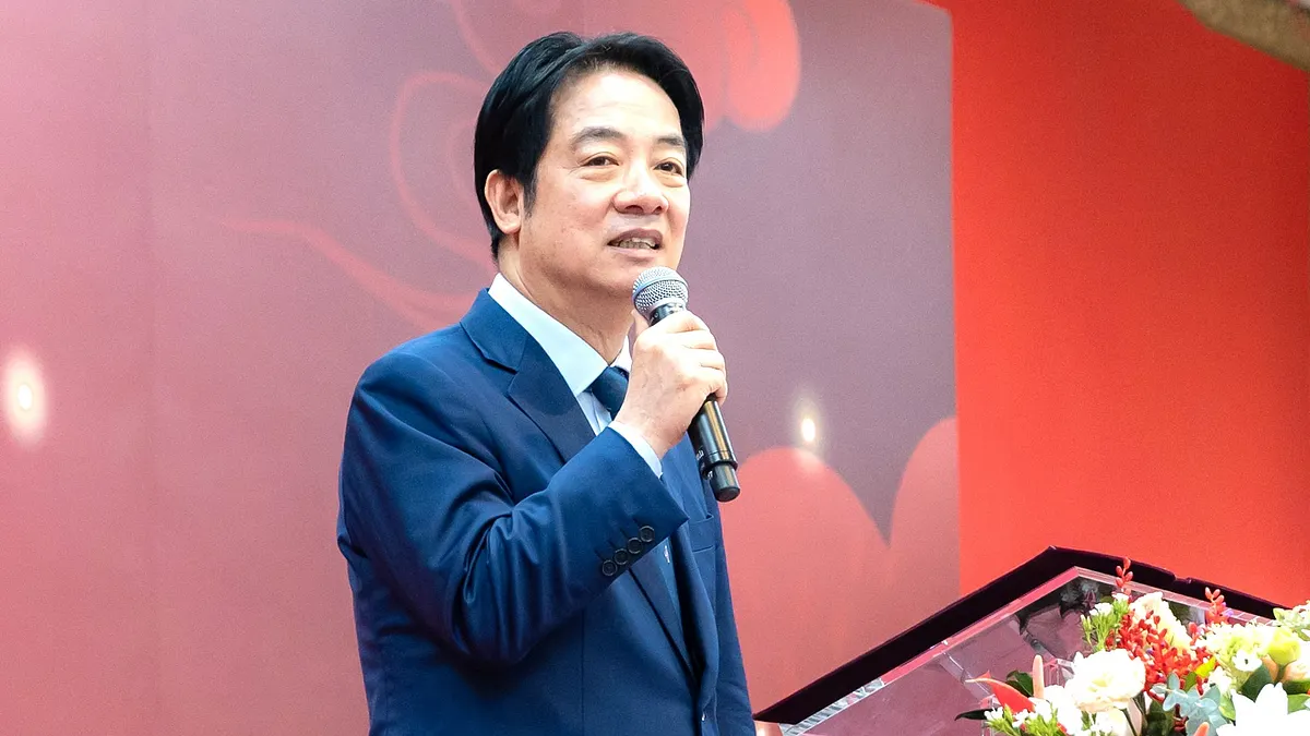 賴清德2月24日出席海基會舉辦的台商新春聯誼活動,致詞時改口稱對岸為中國大陸,被視為釋出善意,不過北京學界的新發言看起來並不願意買單。(總統府提供)