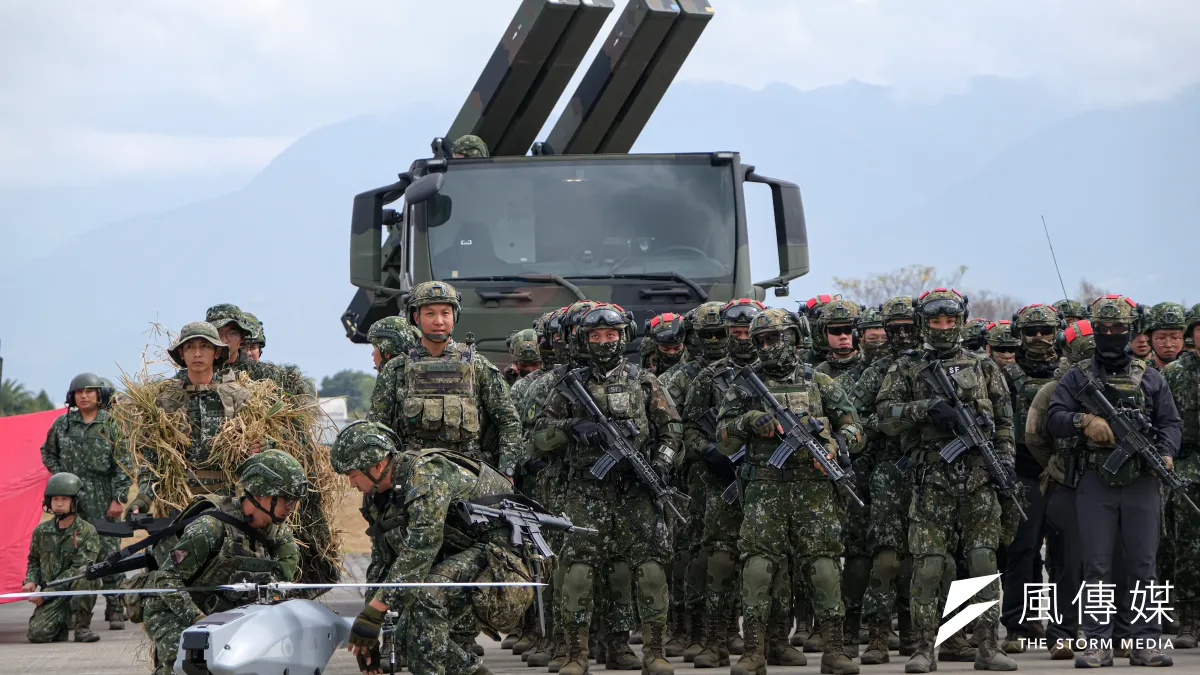 國軍「陸軍寬頻無線電機」採購案,因招標規格漏列「跳頻」防護技術,引發高度關切。示意圖。(資料照,劉偉宏攝)