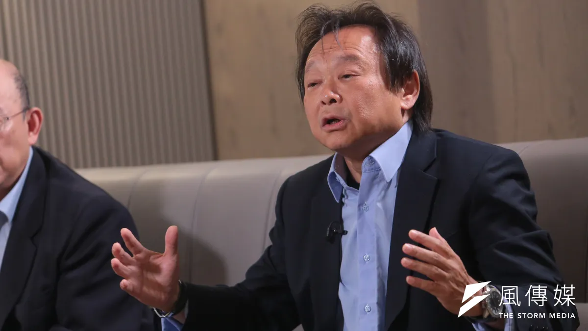 台北市議員王世堅(見圖)在《下班瀚你聊》中談2024總統大選,認為侯友宜、郭台銘2人都遠不及民進黨參選人賴清德。(顏麟宇攝)