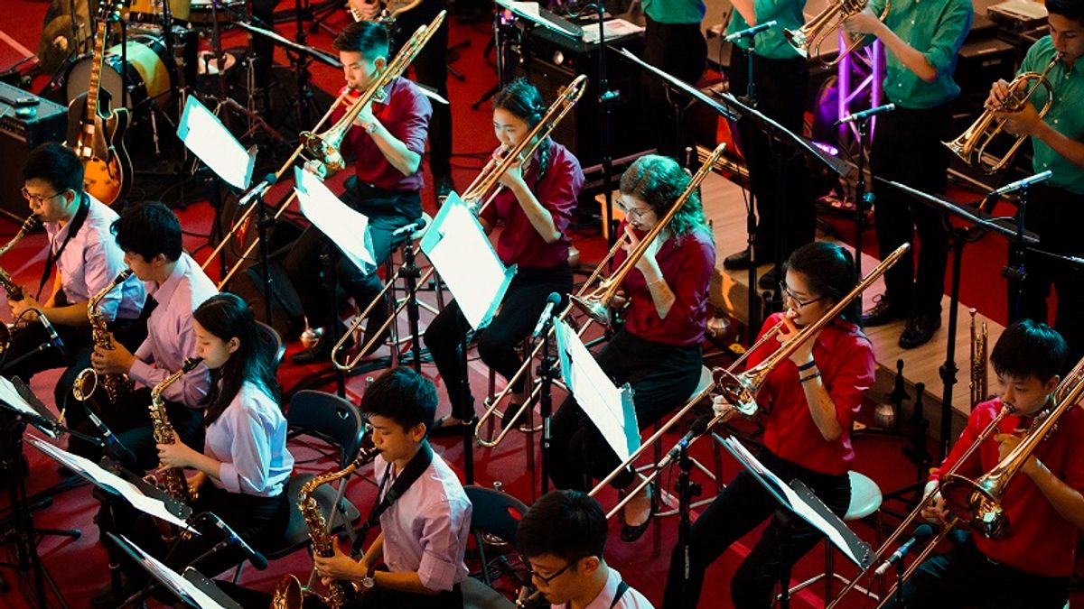 第四屆爵士大樂團嘉年華「爵士春響」 華麗登場,近二十人大編制,創造了20年代最流行的搖擺樂。(圖/台北爵士大樂團提供) 第四屆爵士大樂團嘉年華「爵士春響」 華麗登場,近二十人大編制,創造了20年代最流行的搖擺樂。(圖/台北爵士大樂團提供)