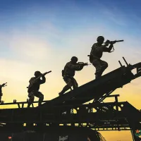 (写真/中国軍サイトより) (写真/中国軍サイトより)