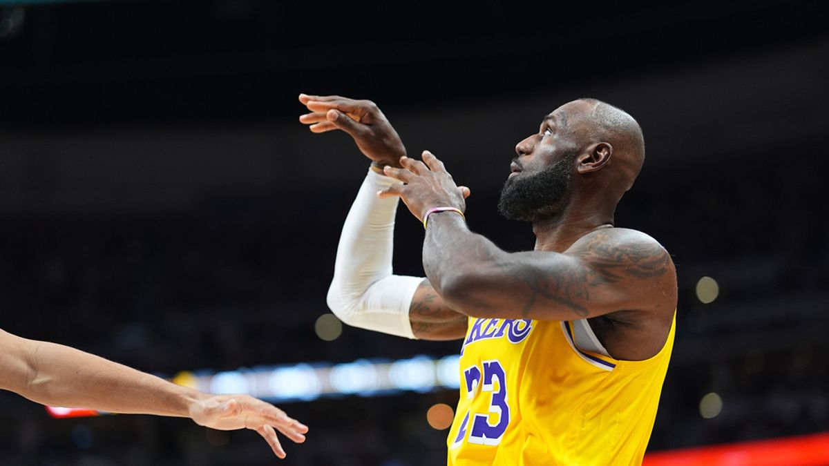 詹姆斯再寫NBA傳奇 超越賈霸、刷新美職籃「投籃命中數」紀錄