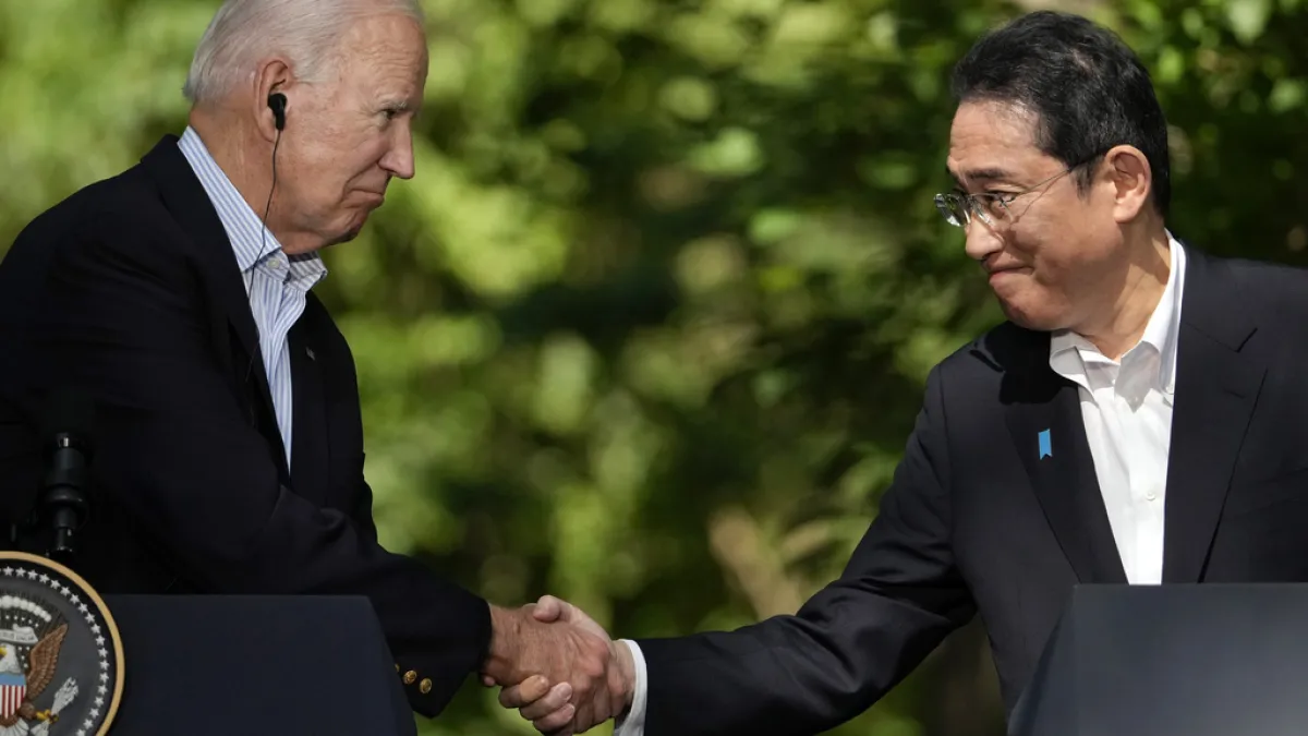 「岸拜會」10日舉行。圖為去年日本首相岸田文雄與拜登在馬里蘭州的大衛營舉行聯合記者會。(資料照,美聯社)