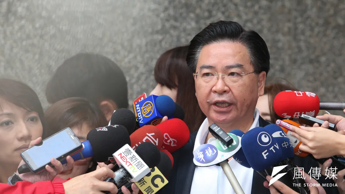 總統府國家安全會議秘書長吳釗燮1日針對核災食品的問題表示,只要任何有汙染的食品,都不會進入台灣,政府有百分百信心維護國人食安疑慮。(資料照,陳明仁攝)