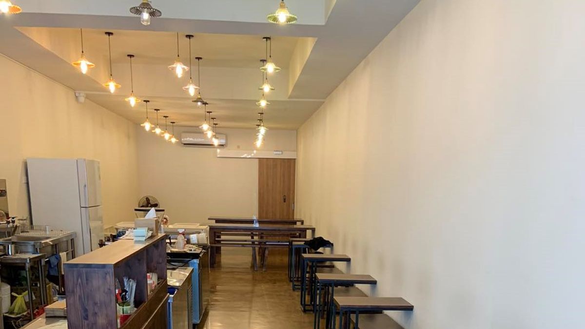 花蓮人氣甜點店提供裝潢工人使用客用廁所,竟因此收到奧客1星負評。(圖/翻攝自歪歪歪甜點臉書) 花蓮人氣甜點店提供裝潢工人使用客用廁所,竟因此收到奧客1星負評。(圖/翻攝自歪歪歪甜點臉書)