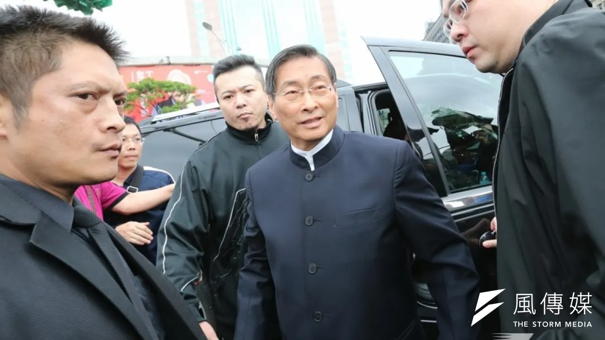 國民黨發言人殷瑋2日表示,反對任何形式的暴力,包括語言暴力(指張安樂爆粗口),任何意見與訴求的表達都應該透過和平理性方式進行。(吳逸驊攝)