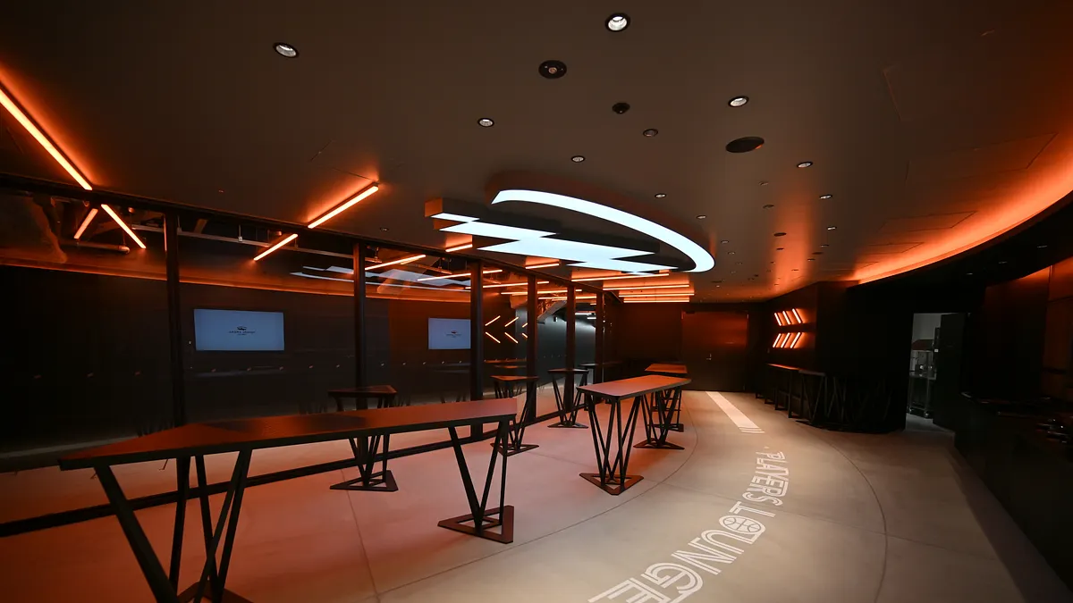 トヨタグループ3社の緊密な連携により誕生したTOYOTA ARENA TOKYOは、地域やファンと一丸となる「WE」の精神を掲げ、次世代の街づくりを牽引する。(写真/ⒸTOYOTA ARENA TOKYO提供)