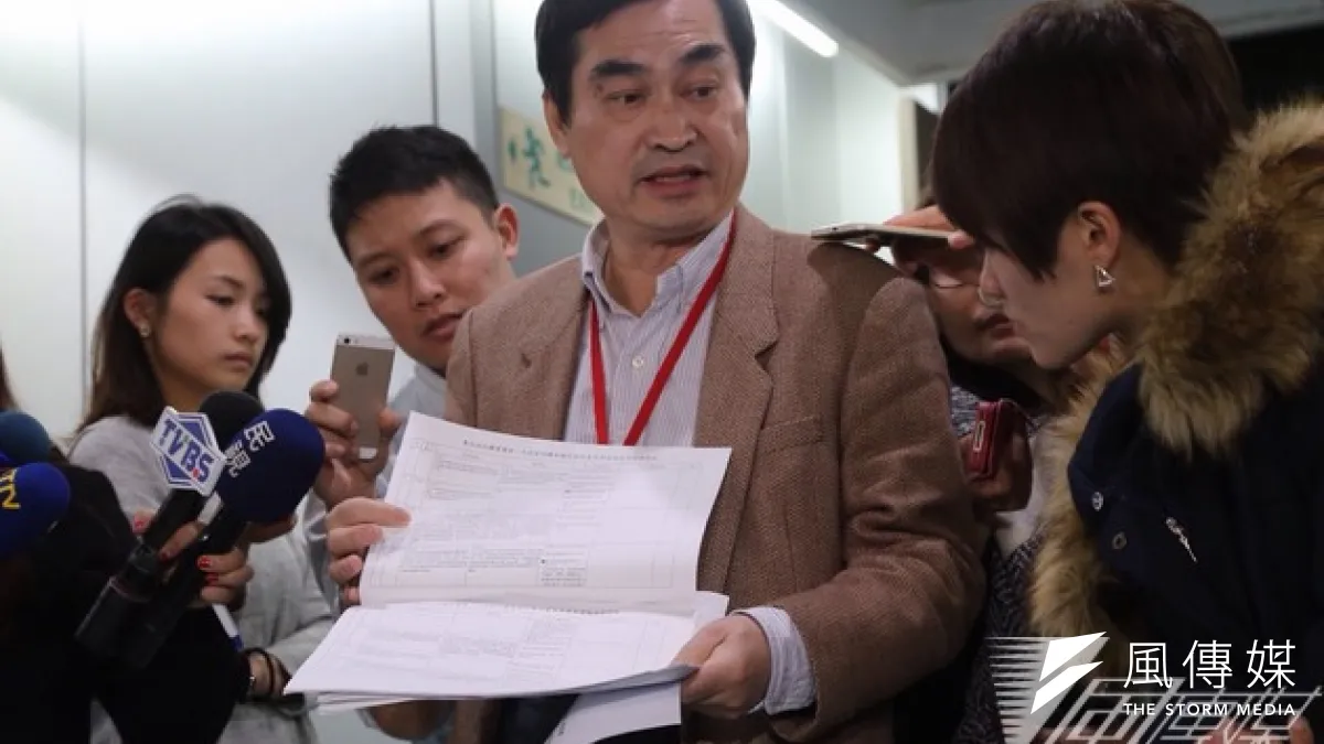 遠雄6日淩晨無預警移樹,台北市副市長鄧家基表示,市政府的前提是必須重新議約,才會同意移樹。(資料照片,楊子磊攝)