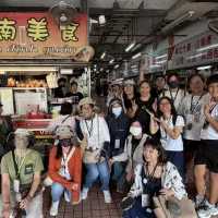 走讀岡山文賢市場,體驗新住民日常。(圖/高市社會局提供) 走讀岡山文賢市場,體驗新住民日常。(圖/高市社會局提供)