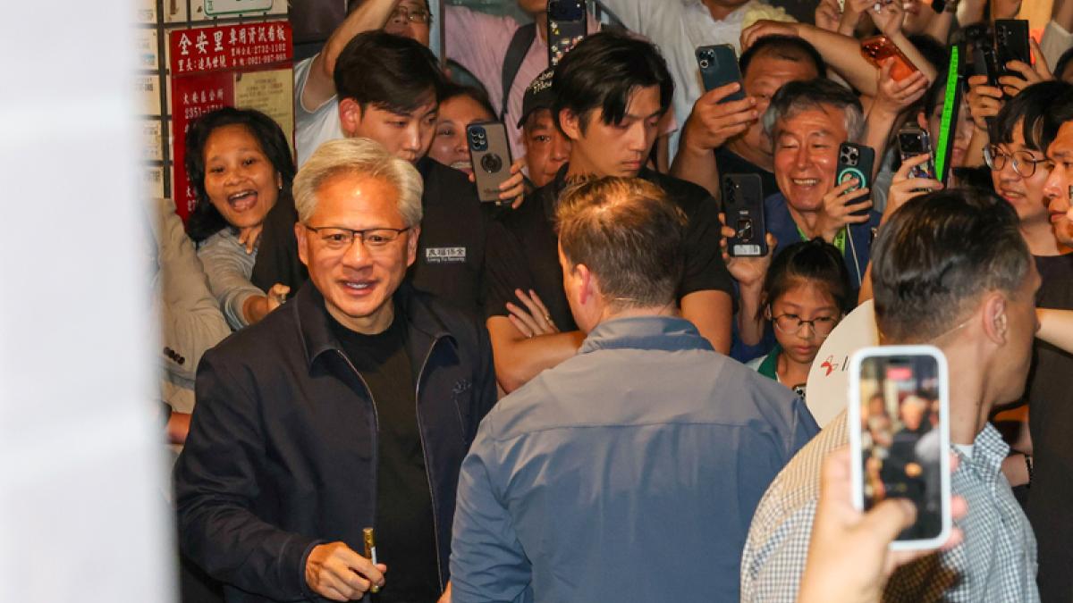在台設宴感謝三星、SK海力士 黃仁勳:台韓半導體地位沒必要比較