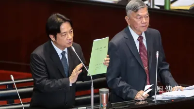 2018時任行政院長賴清德,於立院針對能源政策進行專案報告詢答。(資料照,顏麟宇攝)