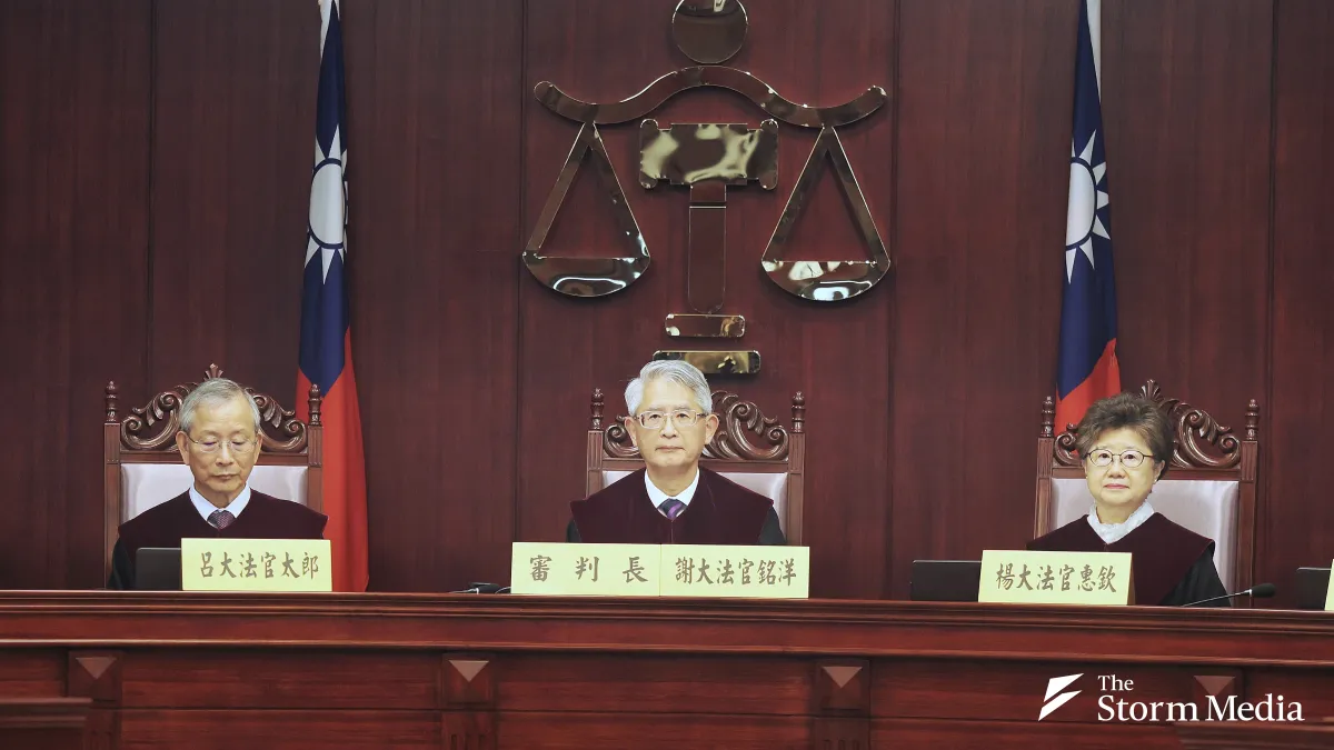 Another unconstitutional ruling from the 'understaffed five justices'! (Photo by Ko Cheng-hui)