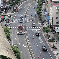 台湾・新北市三峡区北大小学校前で重大な交通事故が発生。(写真/映像からの引用) 台湾・新北市三峡区北大小学校前で重大な交通事故が発生。(写真/映像からの引用)