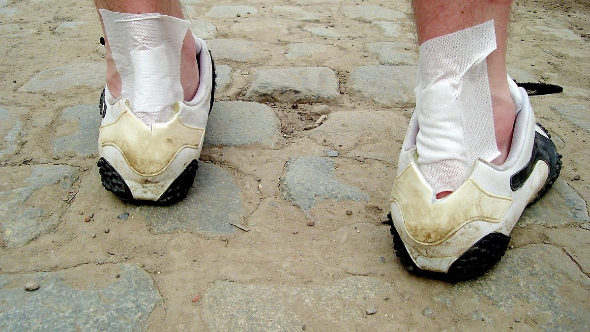 路跑時需做好保護措施,切忌逞強,以免健康不成反傷身。(圖/pixabay) 路跑時需做好保護措施,切忌逞強,以免健康不成反傷身。(圖/pixabay)