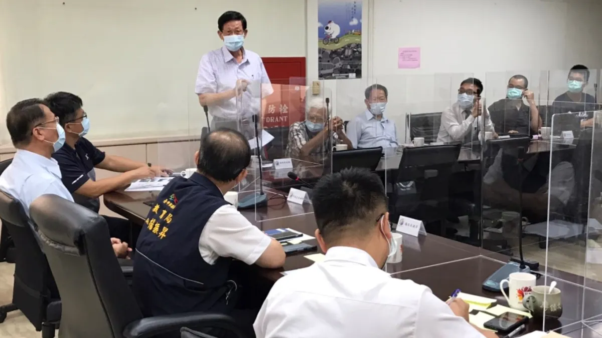 針對東勢高工舊址轉型教育園區案,台中市府教育局召開座談會語彙東工校友都認為,舊址危險度高不宜在興建校舍。(圖/台中市政府提供)
