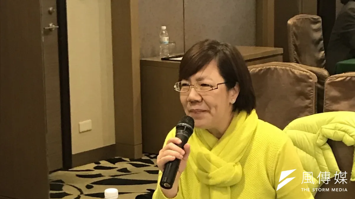 李安妮在記者會時說,「她為台灣人寫歷史,我們來替她留全集!」張炎憲是我最尊敬的同事之一。(杜承翰攝)