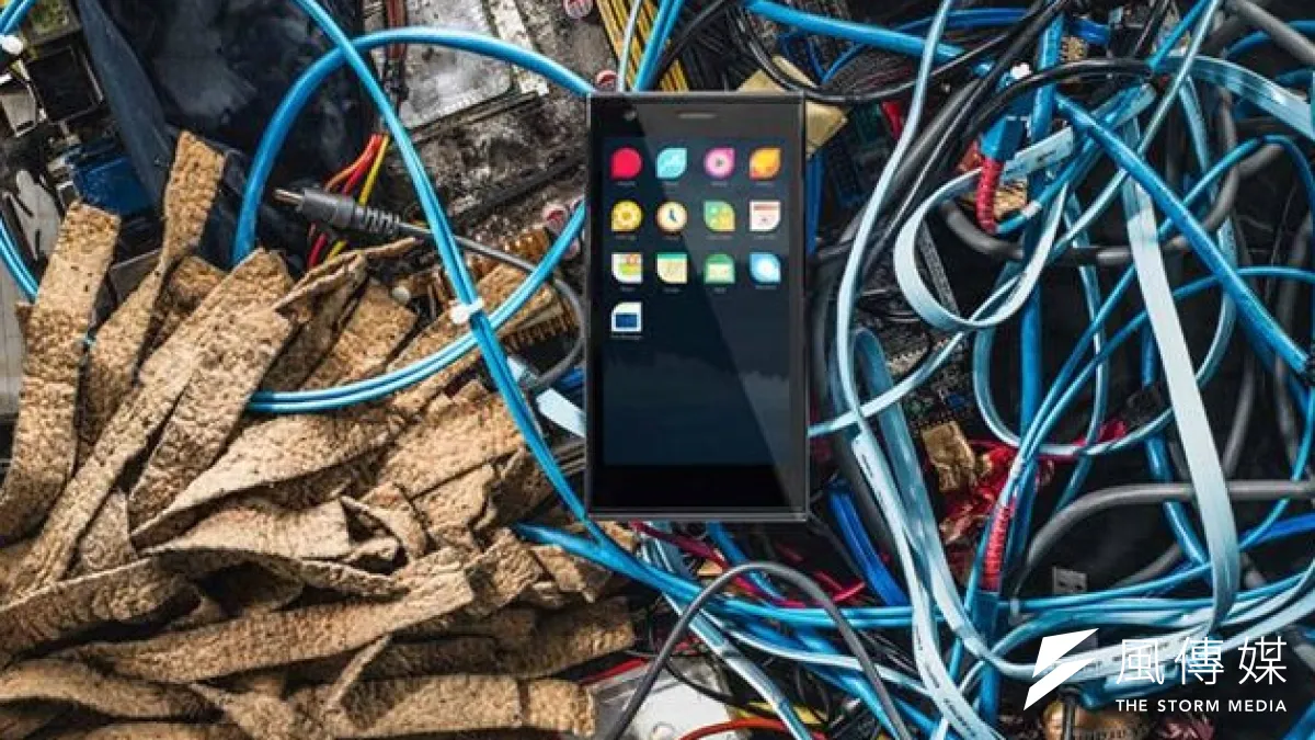 Nokia退出手機市場,Jolla則推出第一支手機(取自網路)