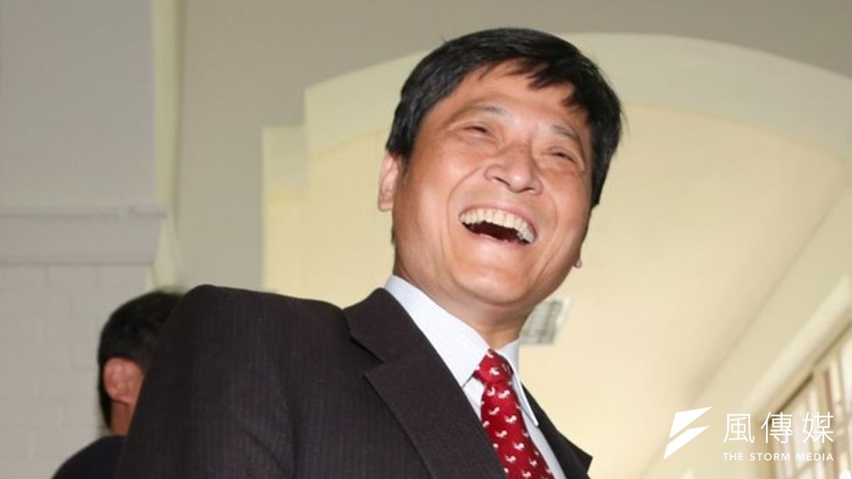 立院開議,台聯黨團總召賴振昌要求總統到立院進行國情報告,並針對前陸委會副主委張顯耀相關爭議,提出說明。(余志偉攝) 立院開議,台聯黨團總召賴振昌要求總統到立院進行國情報告,並針對前陸委會副主委張顯耀相關爭議,提出說明。(余志偉攝)