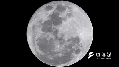 在新算法下,月球年齡比過去認定的少了6000萬歲(取自網路)