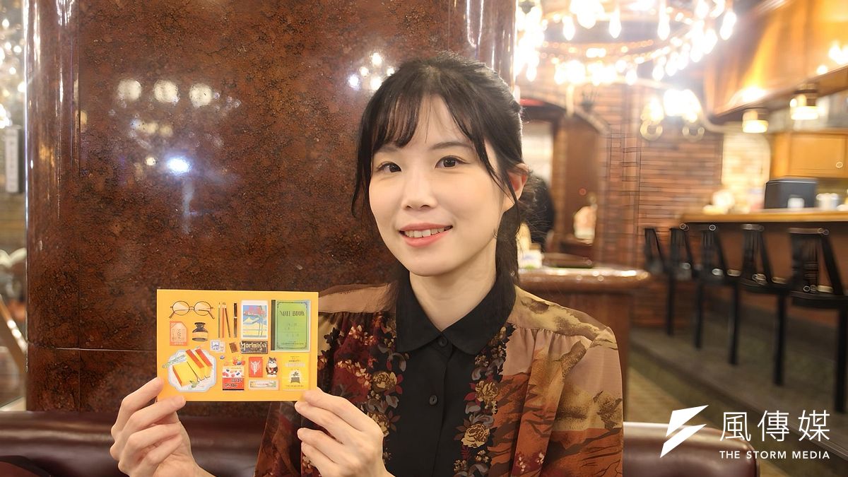 台湾の著名な漫画家の左萱が『風傳媒』のインタビューを受け、これまでの創作理念と心の道のりを語る。(黄信維撮影) 台湾の著名な漫画家の左萱が『風傳媒』のインタビューを受け、これまでの創作理念と心の道のりを語る。(黄信維撮影)