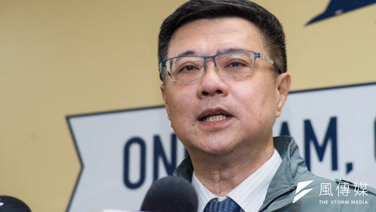 卓榮泰獲得2萬4699票、得票率72.6%,當選民進黨主席。(簡必丞攝)