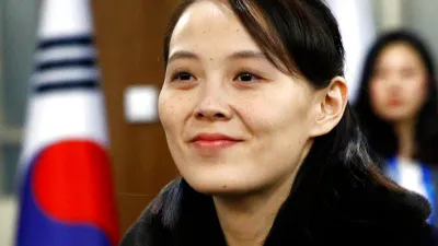 笑容可掬的金與正,在炸毀南北韓聯絡辦公大樓一事上,讓人注意到她的狠辣。(美聯社)