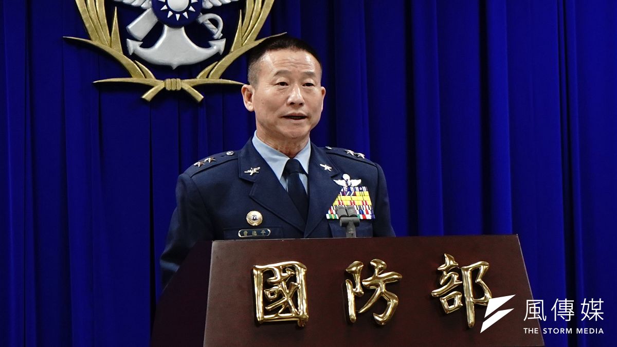 空軍司令部參謀長曹進平中將表示,面對中共不斷派出機艦擾台,空軍每次演習科目中都充分結合共軍當前威脅情況設計。(張曜麟攝) 空軍司令部參謀長曹進平中將表示,面對中共不斷派出機艦擾台,空軍每次演習科目中都充分結合共軍當前威脅情況設計。(張曜麟攝)