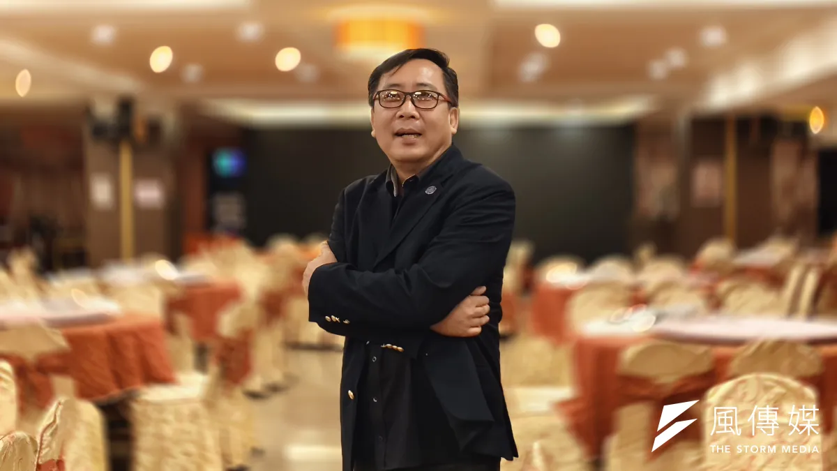「PK褲子大王」董事長楊政城因不捨這份高雄人的共同飲食記憶就此消失接手經營,並於原址重新出發,更名為「祥鶴樓港式海鮮餐廳」。(圖/徐炳文攝)