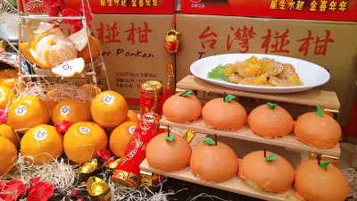 台中市府農業局透過異業合作多元行銷臺中椪柑。(圖/台中市政府)
