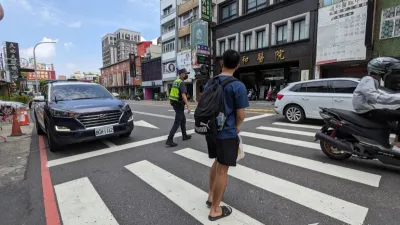 高雄市三年前曾推動「交通大執法」,發揮嚇阻作用。(示意圖,資料照,洪煜勛攝)