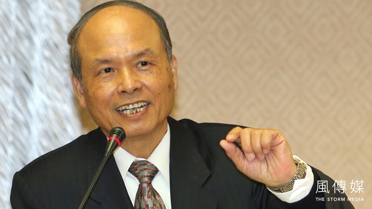 財政部長張盛和今(1)日表示,房屋與土地合一並以實價課稅是未來努力的方向。(資料照片,吳逸驊攝) 財政部長張盛和今(1)日表示,房屋與土地合一並以實價課稅是未來努力的方向。(資料照片,吳逸驊攝)