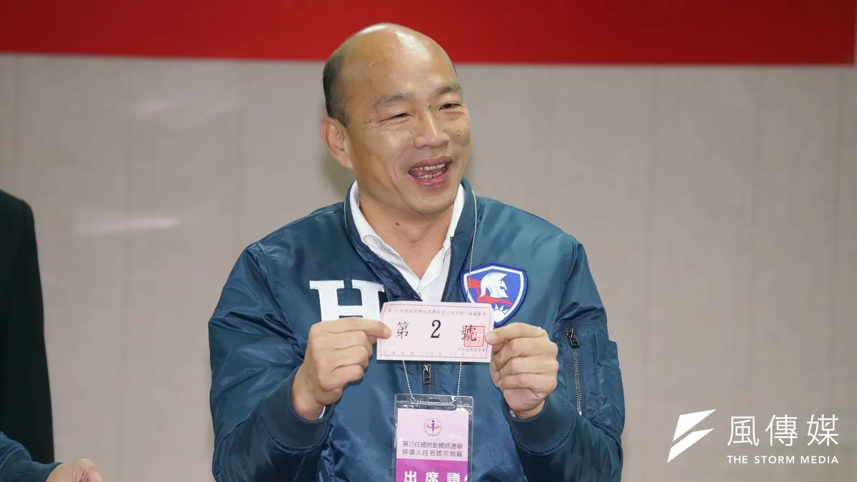 談及年輕族群支持率低迷問題,國民黨總統候選人韓國瑜認為,民進黨「1450」網軍不斷抹黑及帶風向,讓他的相關消息都是負面的。(資料照,盧逸峰攝)