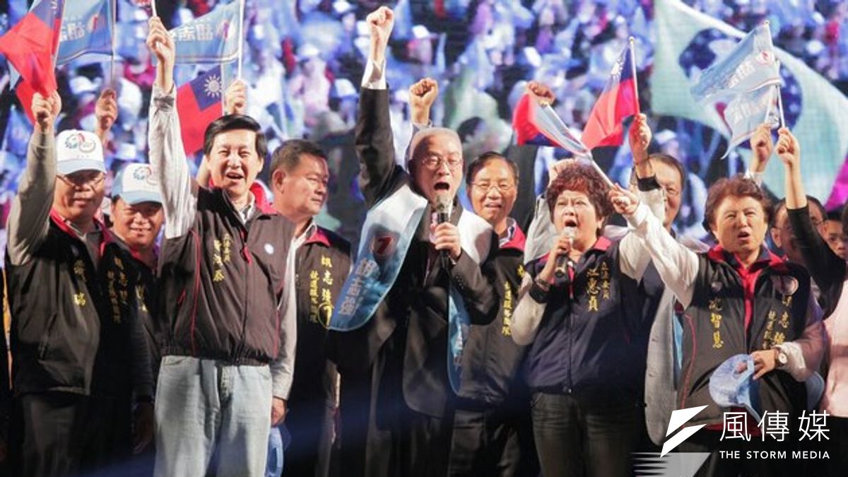 副總統吳敦義南下為尋求連任的台中市長吳敦義造勢。(蕭德洪攝) 副總統吳敦義南下為尋求連任的台中市長吳敦義造勢。(蕭德洪攝)