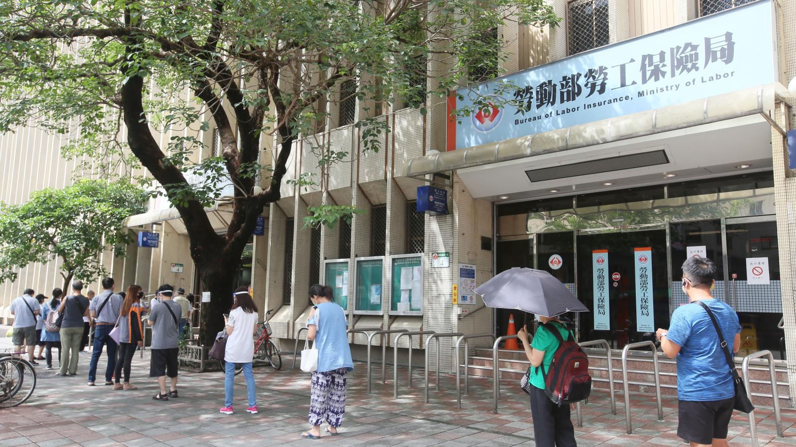 勞保年金65歲才領吃大虧?「最佳請領年齡」落在這 達人教1招:退休多領百萬