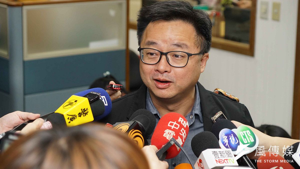 民進黨總統初選民調10日起開跑,民進黨秘書長羅文嘉(見圖)今提醒蔡英文、賴清德雙方陣營,7日周五起禁止競選廣告與宣傳。(資料照,盧逸峰攝) 民進黨總統初選民調10日起開跑,民進黨秘書長羅文嘉(見圖)今提醒蔡英文、賴清德雙方陣營,7日周五起禁止競選廣告與宣傳。(資料照,盧逸峰攝)