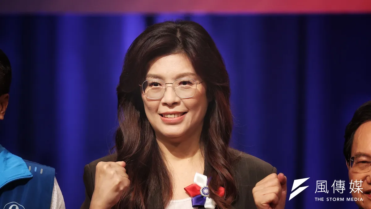 國民黨主席候選人鄭麗文說出要拜訪日本自民黨總裁高市早苗,未料却踩到了國民黨的政治地雷。(柯承惠攝)