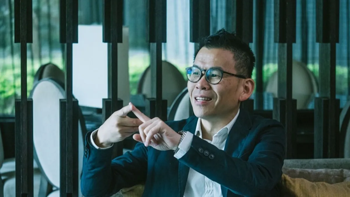 授課經驗將近20年的口語表達講師王介安,分享如何運用談判將事情導向你所期望的方向!(圖/Hahow好學校提供,Photo Credit: Anting Da) 授課經驗將近20年的口語表達講師王介安,分享如何運用談判將事情導向你所期望的方向!(圖/Hahow好學校提供,Photo Credit: Anting Da)