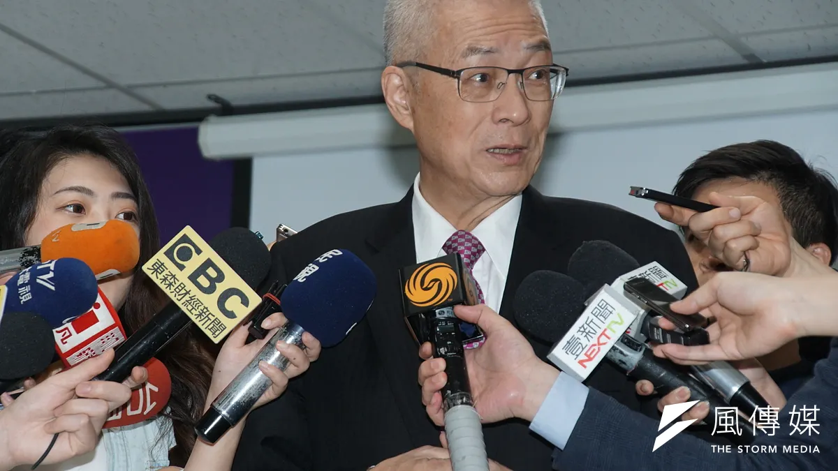 投入國民黨主席選舉的前副總統吳敦義出席官方Line帳號發表會。(盧逸峰攝) 投入國民黨主席選舉的前副總統吳敦義出席官方Line帳號發表會。(盧逸峰攝)