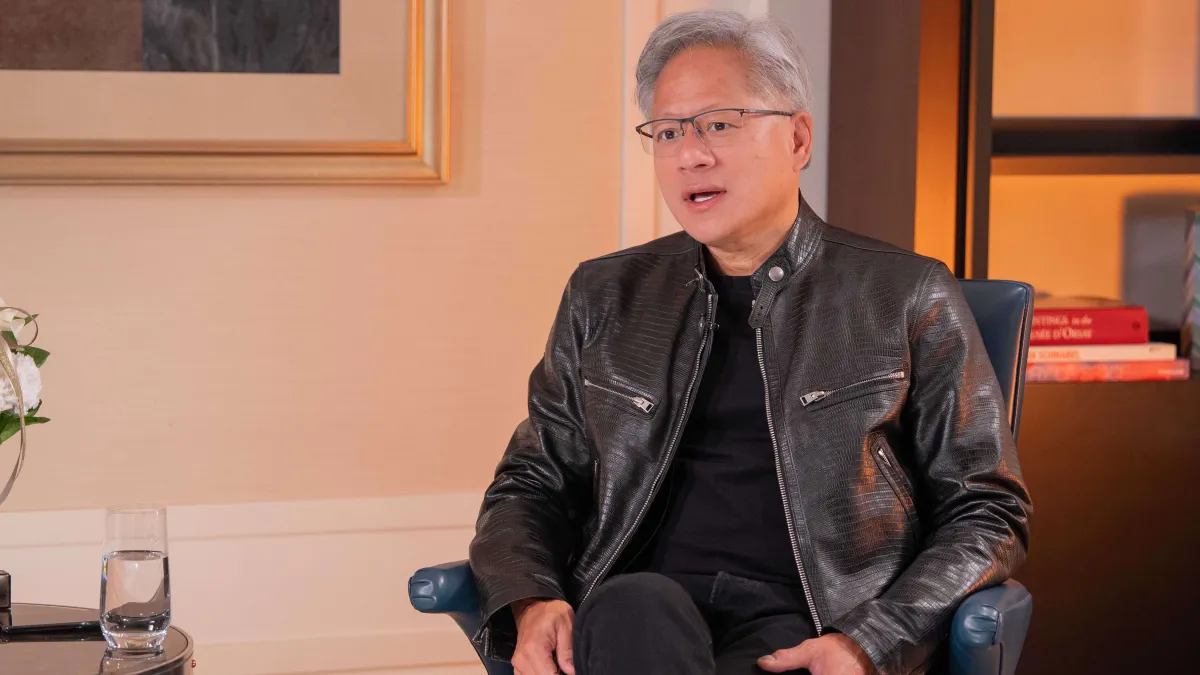 輝達執行長黃仁勳接受TVBS專訪,暢談AI所掀起的科技革命。(TVBS提供)