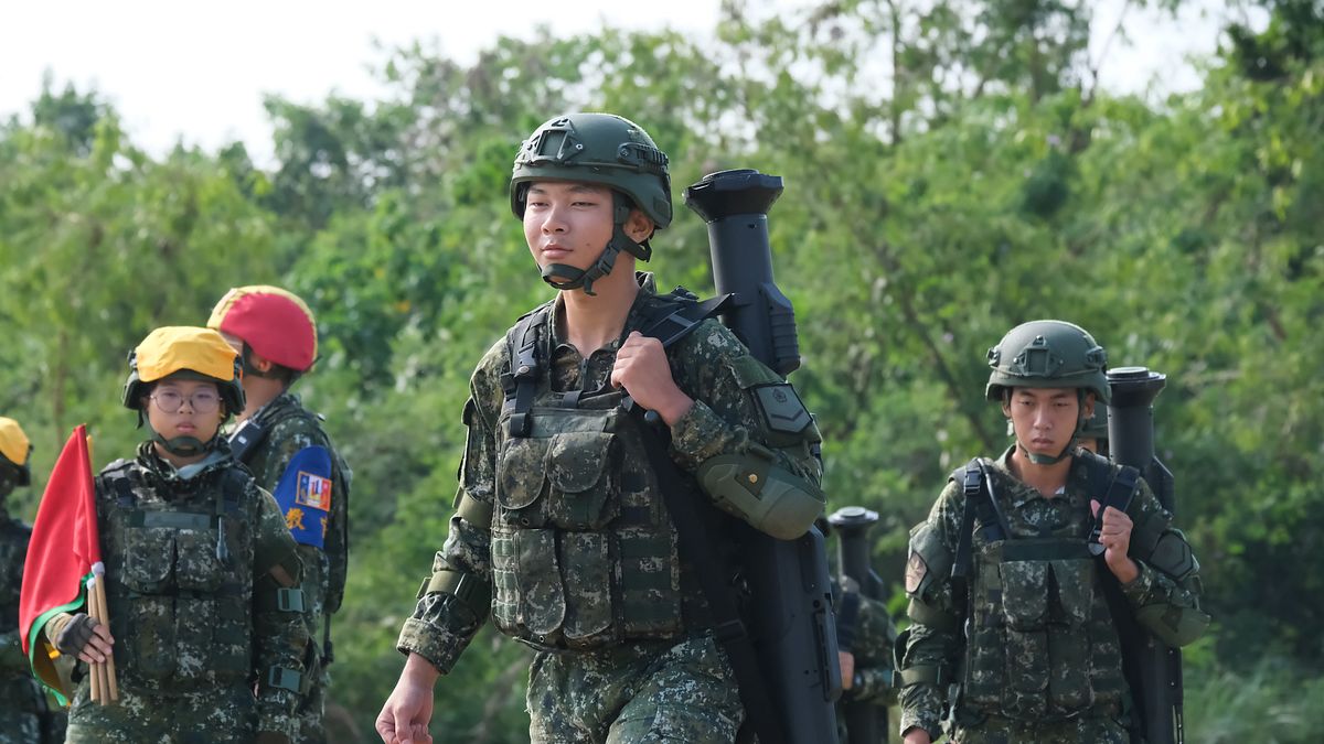 扁平足、高血壓要當兵了!國防部預告役男體位大翻修 身高、BMI免役門檻加嚴